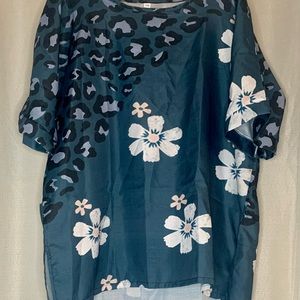 Shirt/Scrub Top/Swimsuit Coverup